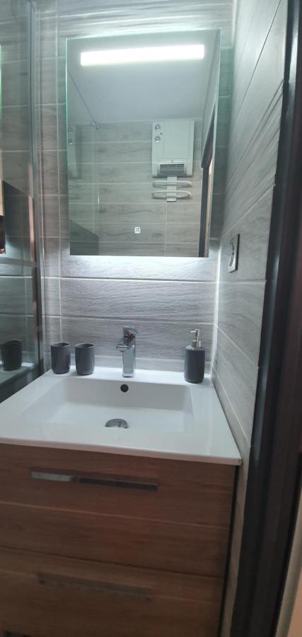 Nouveau Bien Lumineux Confort En Centre Apartment Sete